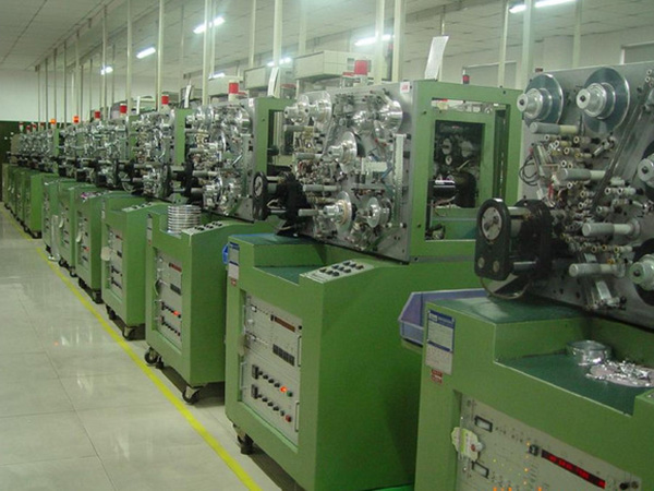 薄膜电容生产设备